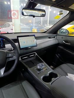 بي واي دي Qin Plus